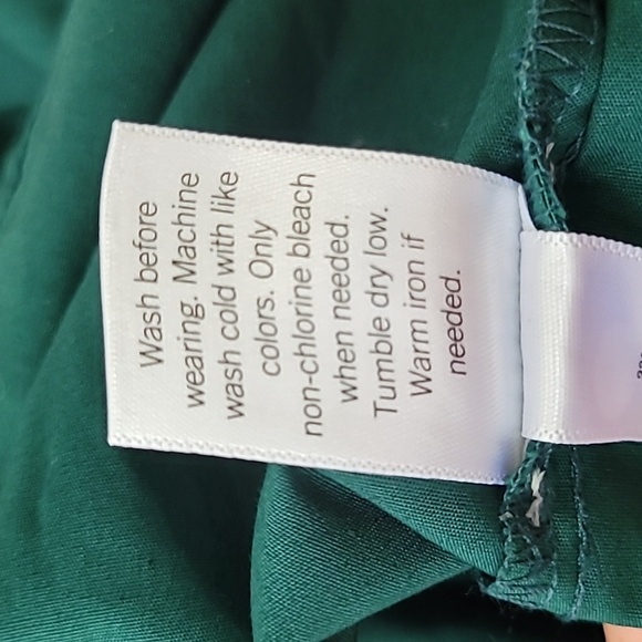 NWT Nine West Green wrap top size S. - Picture 6 of 8